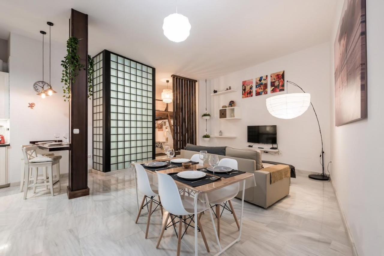 Ferienwohnung Spacious Loft In The Historic Center Málaga Exterior foto